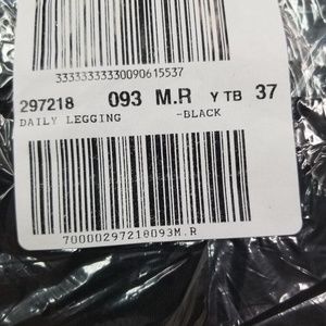 Victoria's Secret daily legging new in plastic pac